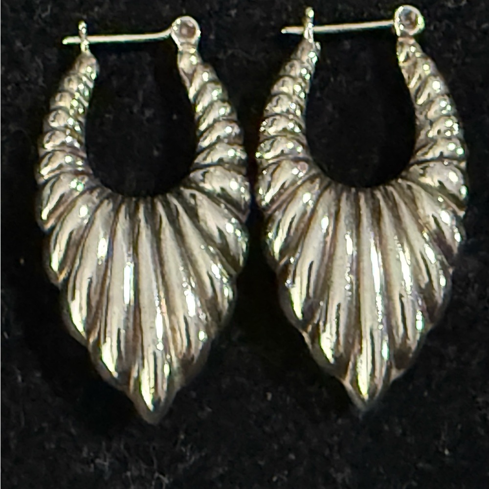 Silver.Textured Leaf Hoop Earrings - Women Jewelry